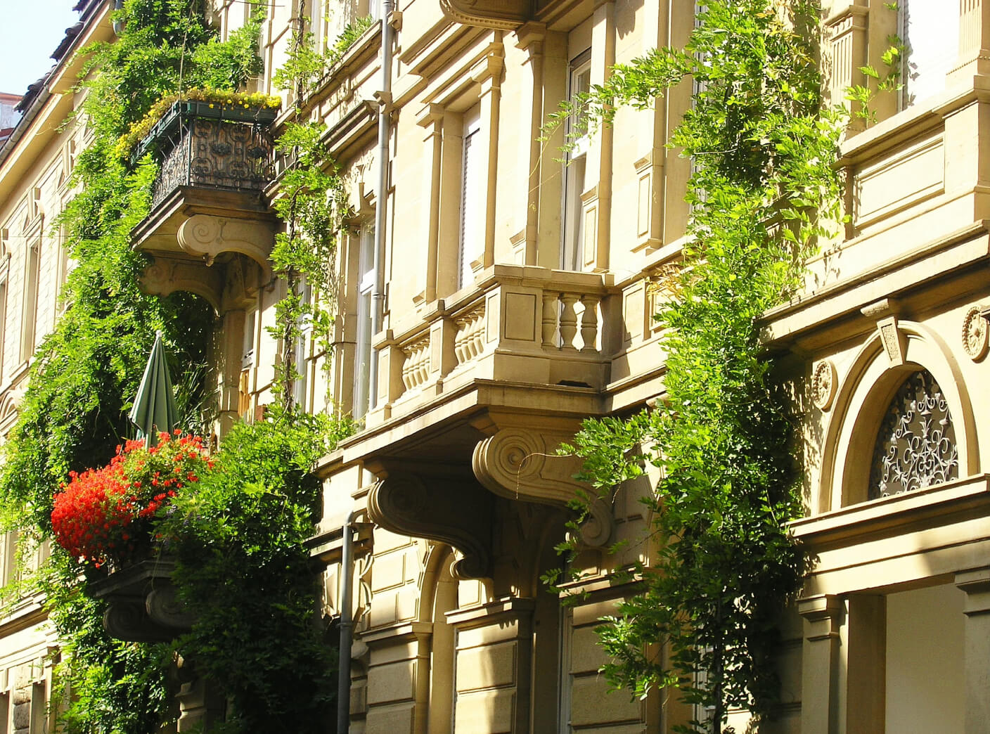 Gründerzeitfassade in Karlsruhe, Belfortstraße